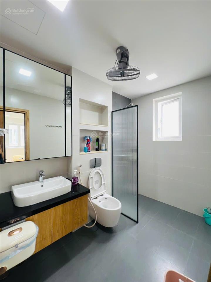 Cho thuê biệt thự full nội thất compound liên phường q9 giá 30trr/tháng