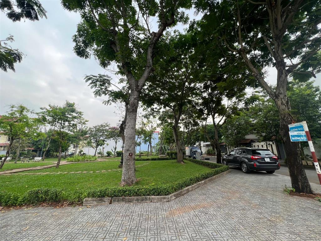 Bán lô 180m2 kdc hưng phú đường 16m thông liên phường quận 9 giá 85tr/m2