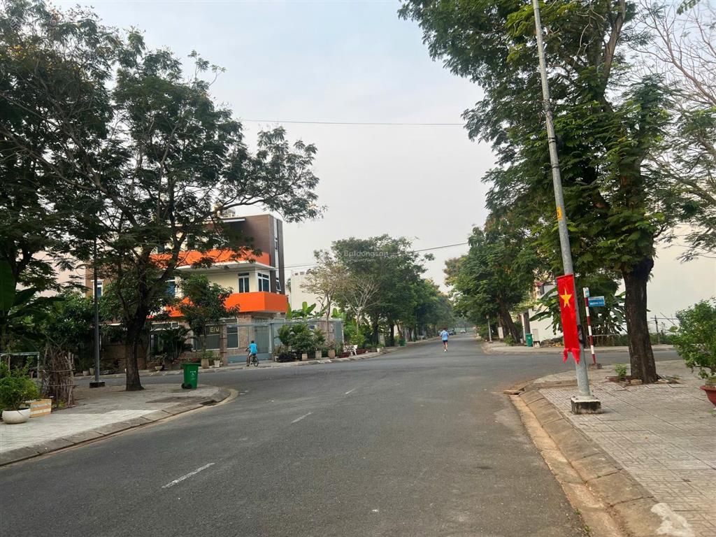 Bán lô đất 120m2 kdc hưng phú thông liên phường q9 đường 15m giá 90tr/m2
