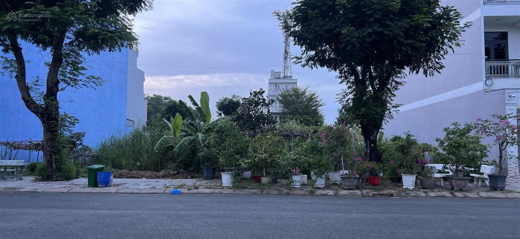 Bán đất 185m2 kdc hưng phú gần công viên liên phường q9 giá 78tr/m2