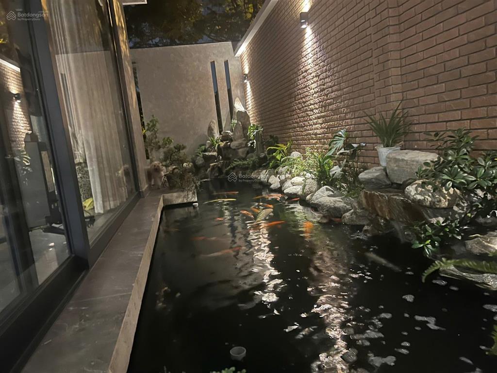 Bán biệt thự 185m2 kdc an ninh liên phường quận 9 gần global city giá 27 tỷ