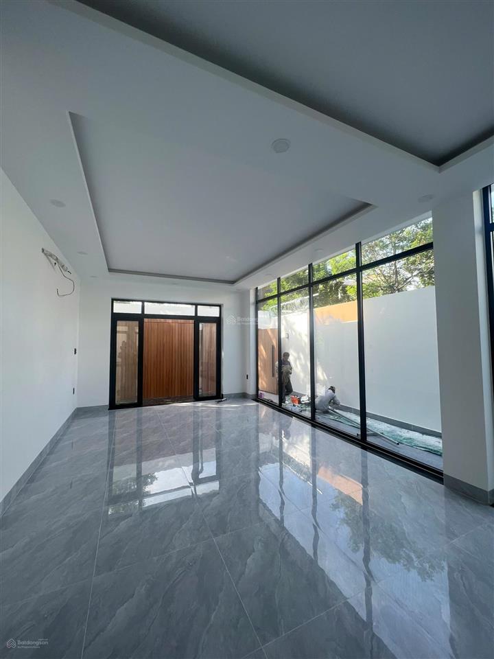 Bán biệt thự khu dân cư hưng phú thông liên phường quận 9 giá 25,6 tỷ
