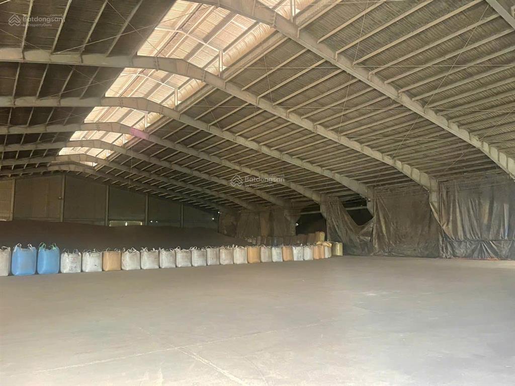 Cho thuê nhà xưởng 22000m2 phước an, tuy phước cũ, giá 35 nghìn/m2/th có vat