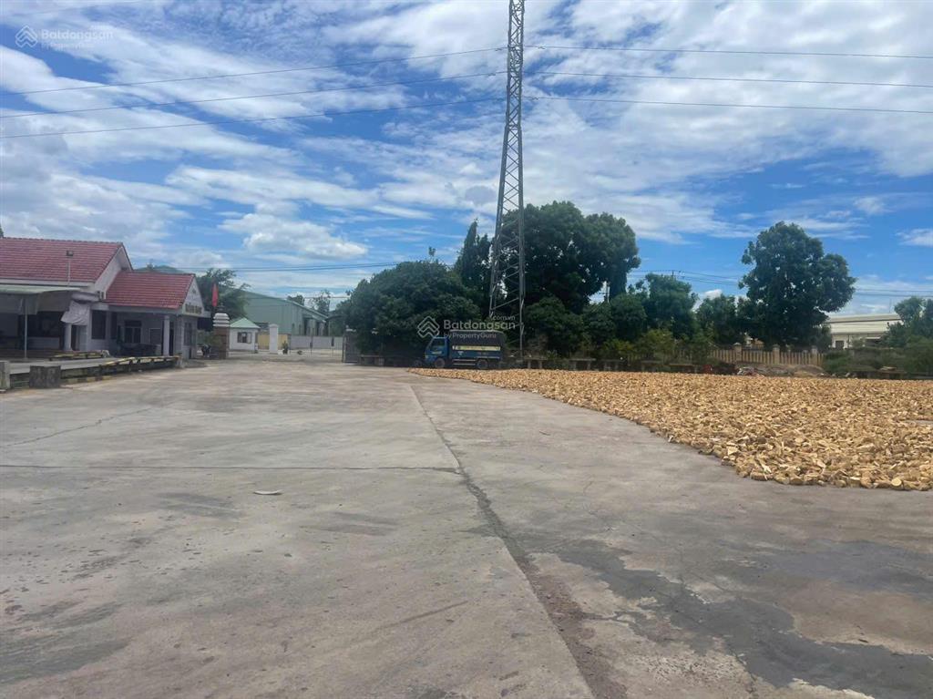 Cho thuê nhà xưởng 22000m2 phước an, tuy phước cũ, giá 35 nghìn/m2/th có vat