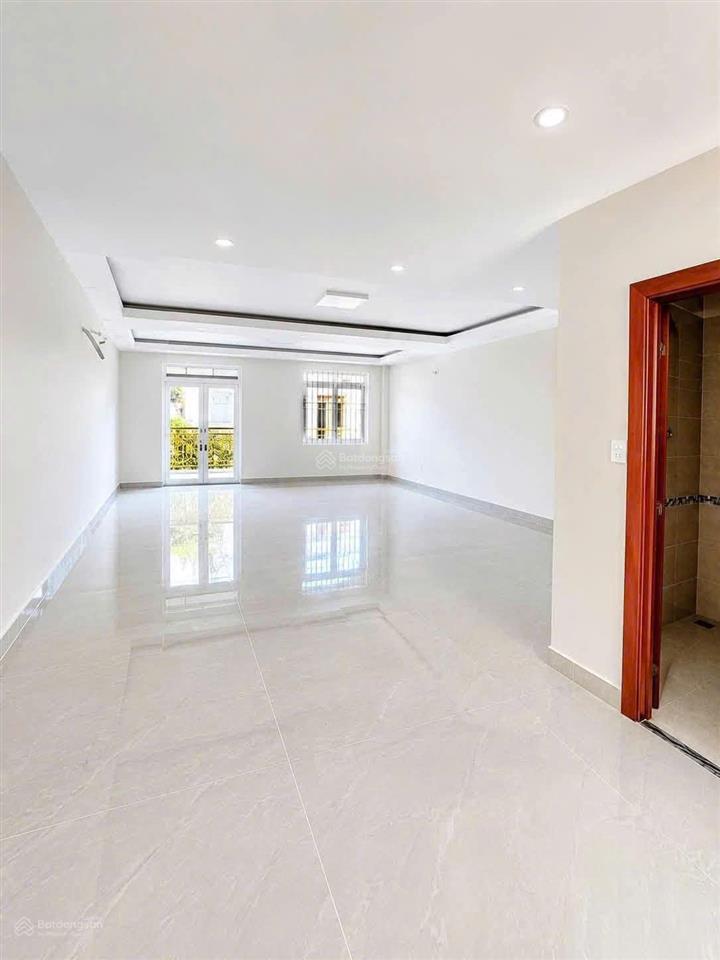 Cho thuê nhà hẻm xe hơi 436a đường 3/2 ngang 7m  1 trệt 5 lầu  thang máy  giá 55 triệu