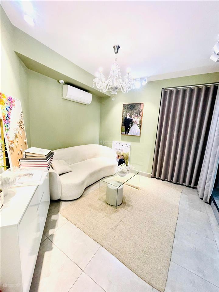 Cho thuê nhà mặt tiền 7a hoa mai, phú nhuận  8x15m  1 trệt 3 lầu  giá 55 triệu