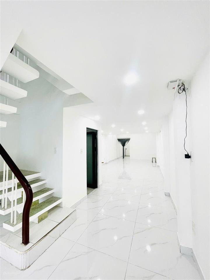 Cho thuê nhà thành thái, p.14, quận 10  5x20m  1 trệt 2 lầu  giá 50 triệu