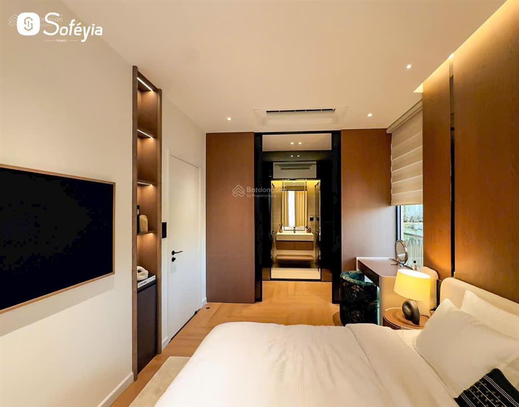 Sụp hầm chứng khoán nhượng lại căn 1pn+ view biển giá tốt hơn thị trường view biển mỹ khê tầng cao