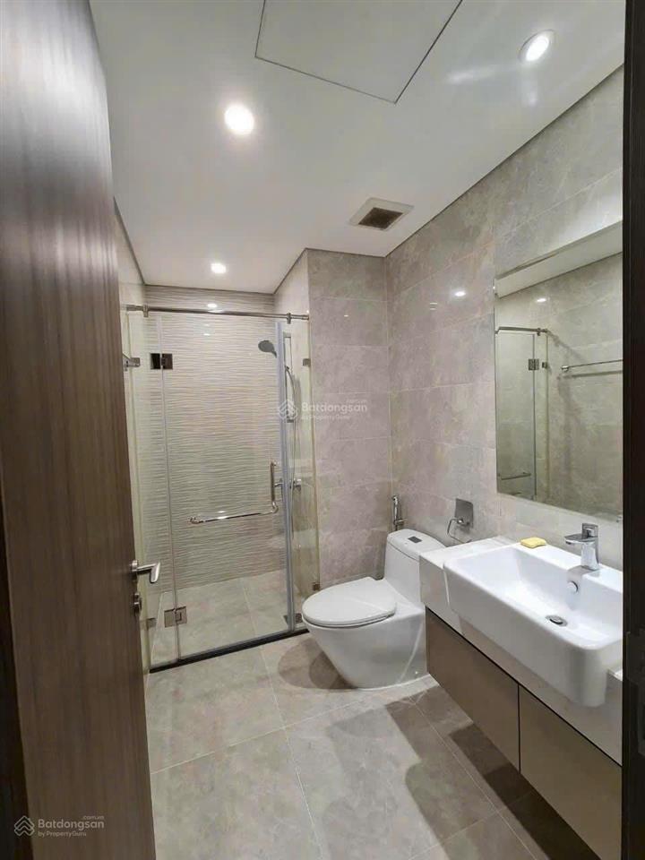 Cho thuê căn hộ 3pn full nội thất vinhomes west point 140m²  2 phòng master  giá theo thỏa thuận