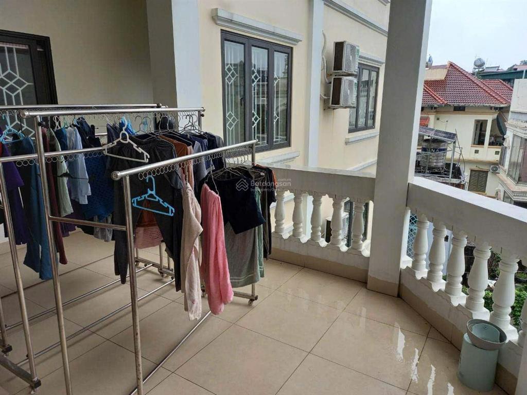 Cho thuê căn hộ chung cư mini ngõ 02 hoàng quốc việt, nghĩa đô, 30m², giá chỉ 4 triệu/tháng