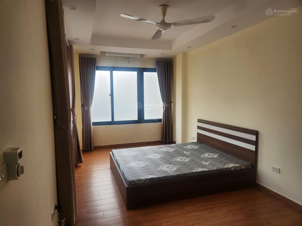 Cho thuê căn hộ studio 42m2 full nội thất tại ngõ 79 đội cấn, p. ngọc hà, hà nội giá chỉ 6,0tr/th