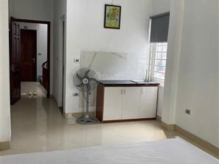 Cho thuê studio đê la thành gần bệnh viện nhi trung ương full nội thất chỉ 4,1 triệu/tháng