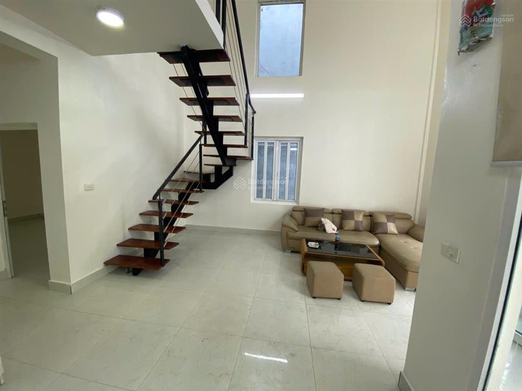 Bán nhà riêng gia lâm 126m², 3 tầng, sân đỗ ô tô, ngõ ô tô, kế bên vinhomes ocean park 1