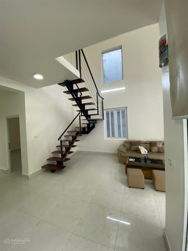 Bán nhà riêng gia lâm 126m², 3 tầng, sân đỗ ô tô, ngõ ô tô, kế bên vinhomes ocean park 1