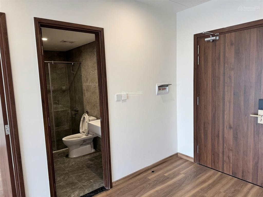 Cho thuê chung cư vinhomes ocean park 1 căn 1pn tòa zr1 zurich, 44m², view thoáng đẹp, giá 6 triệu
