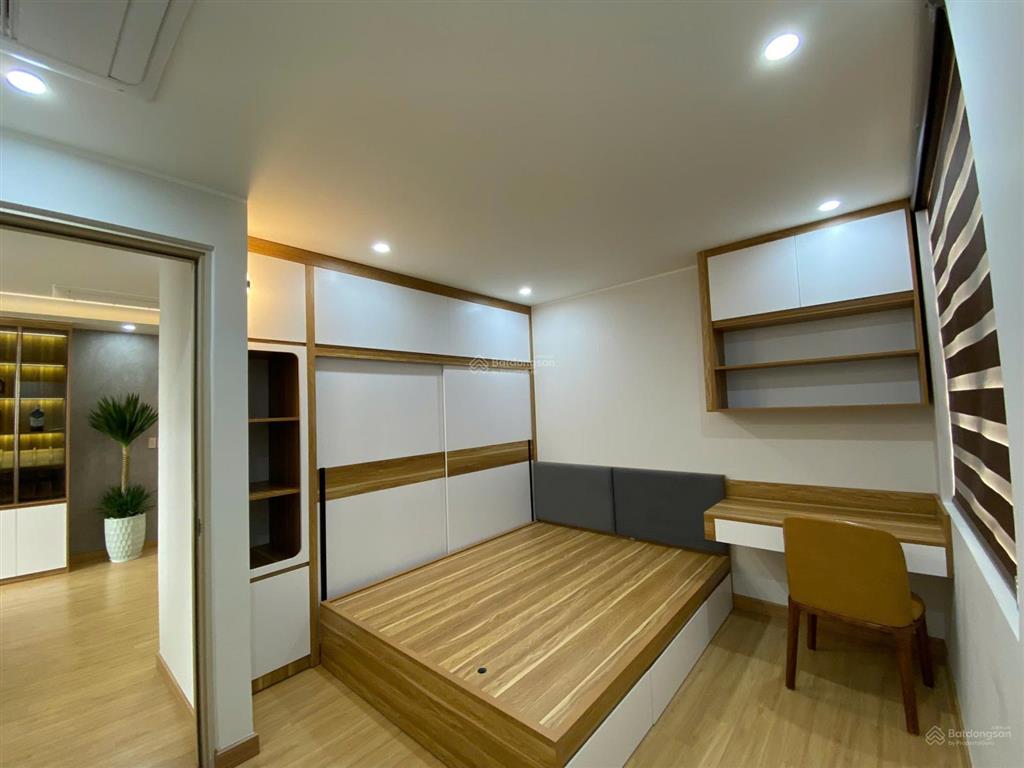 Bán căn hộ 3 phòng ngủ tầng trung 86m2, tòa xp star tân tây đô