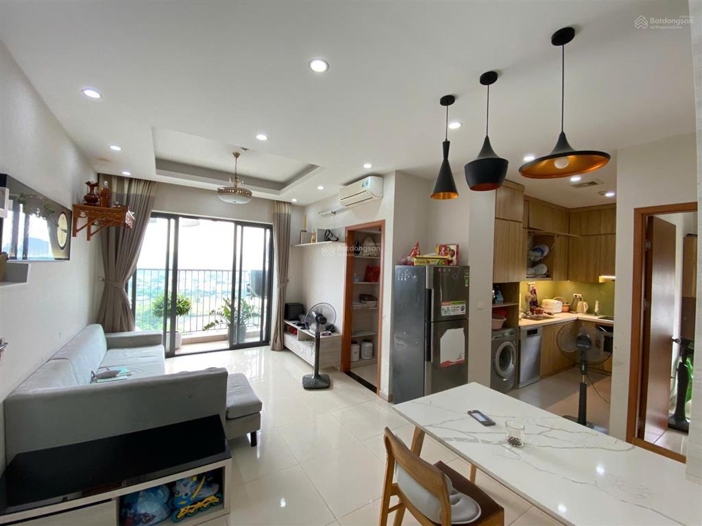Bán căn hộ 2 ngủ, tòa c chung cư báo nhân dân