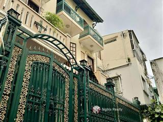 Duy nhấtbiệt thự cổ | hxh 6m đặng dung, quận 1. ngang lớn 8m  nhà đẹp 3 tầng | chỉ 18,5 tỷ còn tl