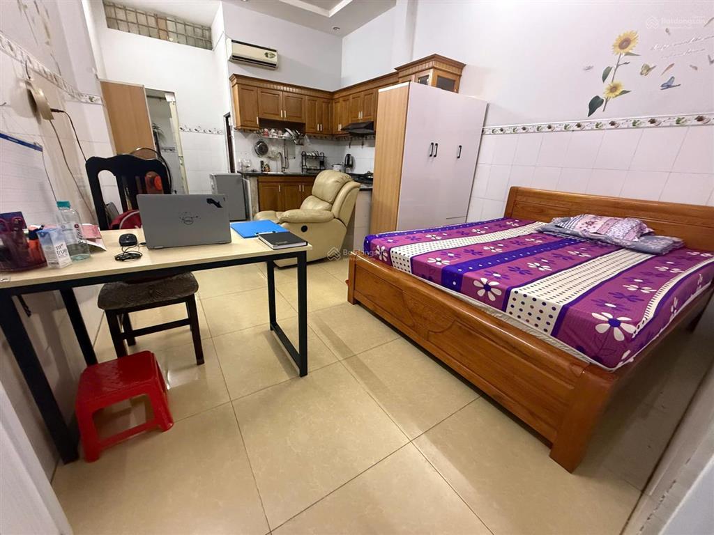 Chính chủ cho thuê phòng đẹp 32m2 ngay siêu thị aeon tân phú
