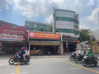 Bán nhà mt nguyễn kiệm pn. ngang 10m , 420m2 giá 65 ty