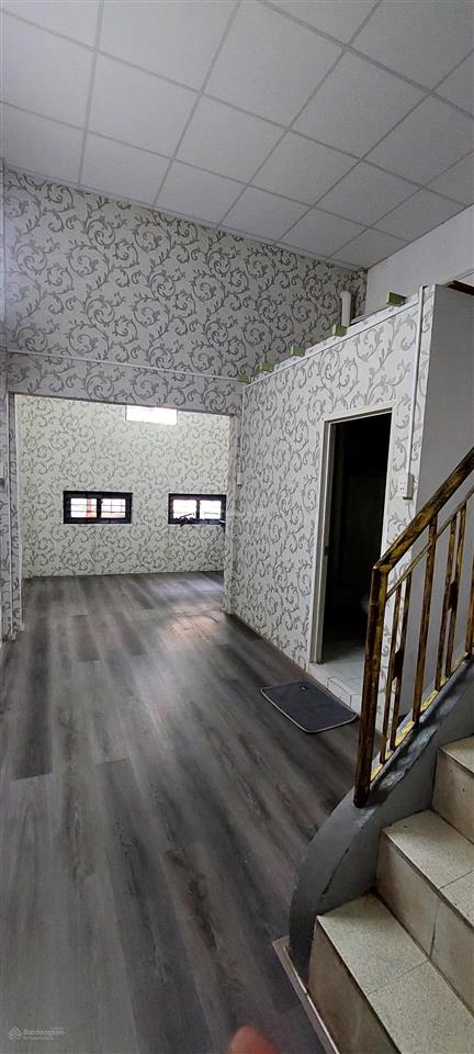 Cần bán gấp nhà hxh 43 trần hữu trang pn giá 11 tỷ