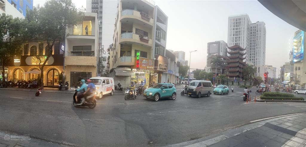 Chính chủ bán nhà mt 18a nguyễn văn trỗi pn ngang 8m giá 80 tỷ