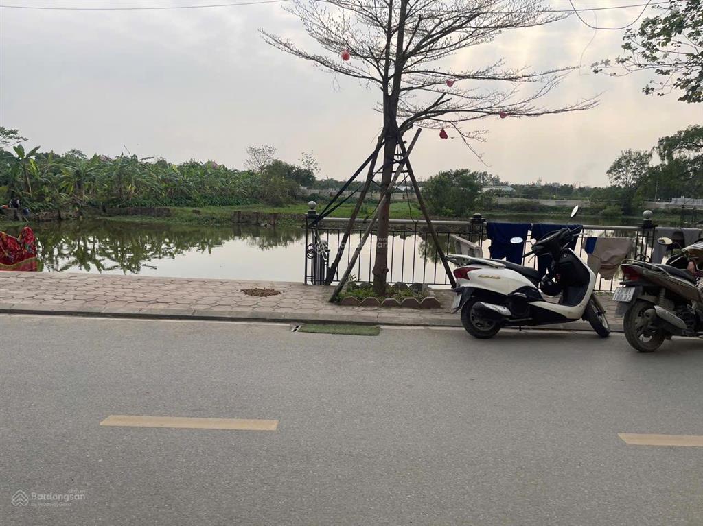 Bán đất 62m đặng xá gia lâm, ô tô tránh, view hồ, giá 6,2 tỷ