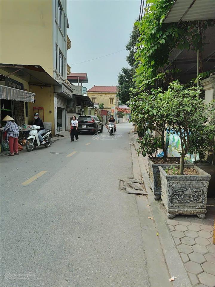50m2 kiêu kỵ sẵn nhà 3 tầng ô tô tránh, cách vin 1 chỉ vài phút, giá 4,95 tỷ