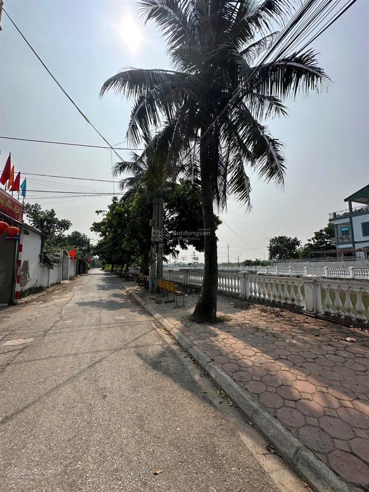 42m thuận an ô tô con vào tận đất, mặt tiền 3,88m nở hậu giá chỉ 2,25 tỷ