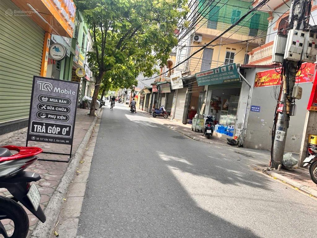41m trâu quỳ ô tô đi thông, tiền hậu 4,5m vài bước ra công viên gia lâm giá 6,1 tỷ