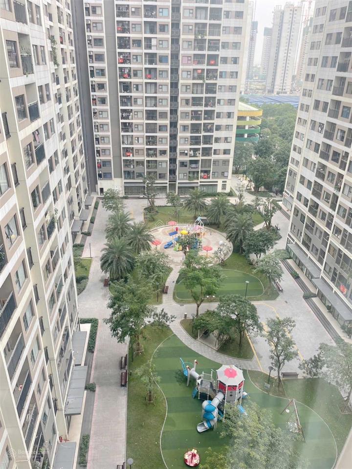 Cho thuê căn studio căn to dt 33,5m2 full đồ đẹp giá 6 triệu/th, chung cư vinhomes ocean park