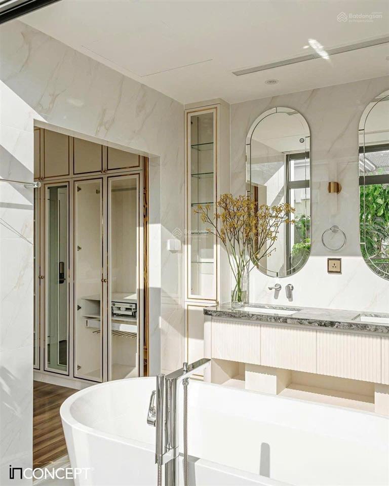 Bán nhà biệt thự đẹp tại verosa park khang điền, 29,5 tỷ, 152,1 m2, hàng hiếm tại quận 9