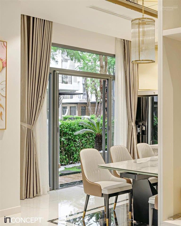 Bán nhà biệt thự đẹp tại verosa park khang điền, 29,5 tỷ, 152,1 m2, hàng hiếm tại quận 9