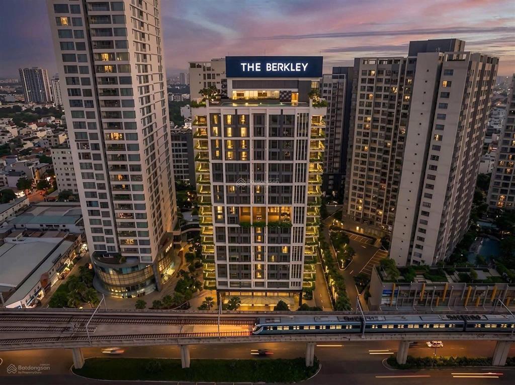 Cho thuê căn hộ 2pn tầng cao dự án the berkley