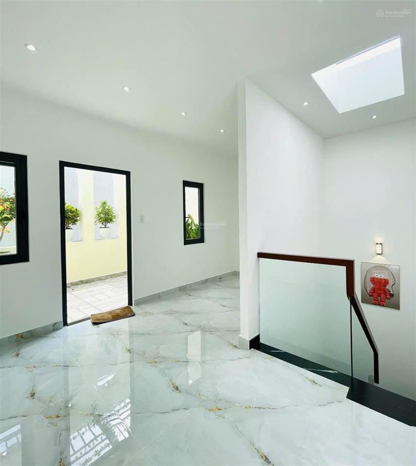 Khu vip hàng xóm city land  117 triệu|m2, thống nhất  nhà mới  cho thuê 17tr/tháng  3pn5wc