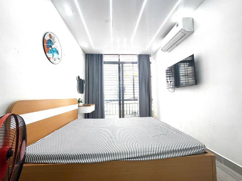 Chỉ 3.35 tỷ  18m2  hẻm xe tải  547/84 phan văn trị  gò vấp