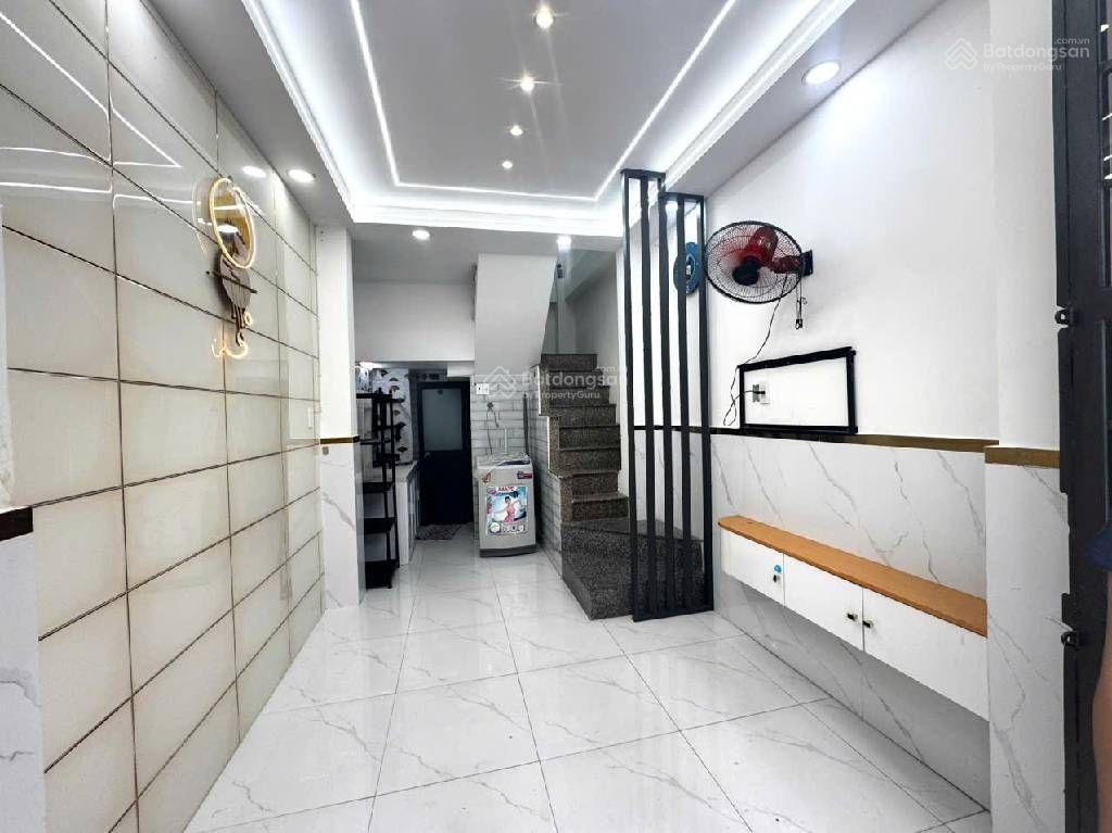 Chỉ 3.35 tỷ  18m2  hẻm xe tải  547/84 phan văn trị  gò vấp