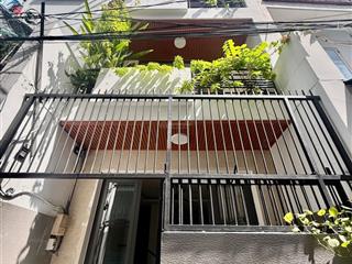 Bán nhà đối diện bệnh viện 175, 849/84/1b nguyễn kiệm 5 tầng btct hoàn công đủ