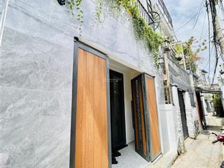 Nhà đẹp chợ gò vấp  đh công nghiệp  phòng ngủ trệt  sân xe  ba gác thông