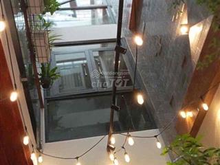 Bán gấp nhà mặt tiền 4.5m x 20m 4 tầng đường 12m view công viên 11.5ty kdc nam hùng vương