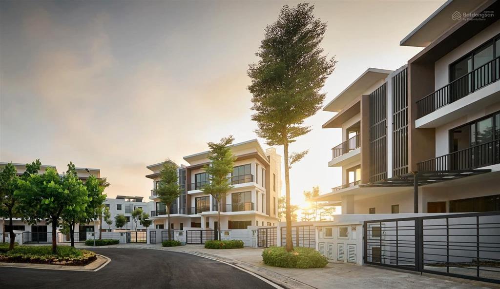 Bán biệt thự góc st5, gamuda gardens, hoàng mai, hà nội [căn thô]