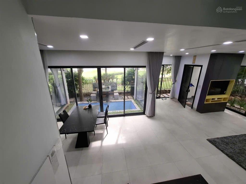 Cho thuê biệt thự song lập  4pn 3vs  gamuda gardens, hoàng mai, hà nội (có thang máy)