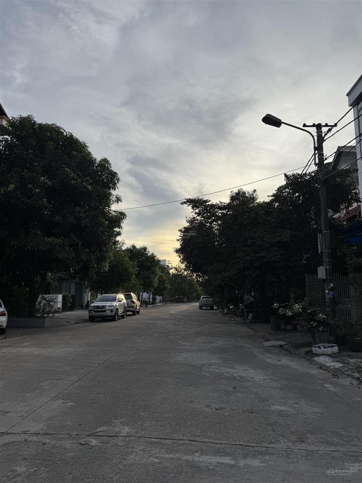Bán lô đất đẹp bích đào phù hợp làm nhà ở hoặc kinh doanh chỉ 50**