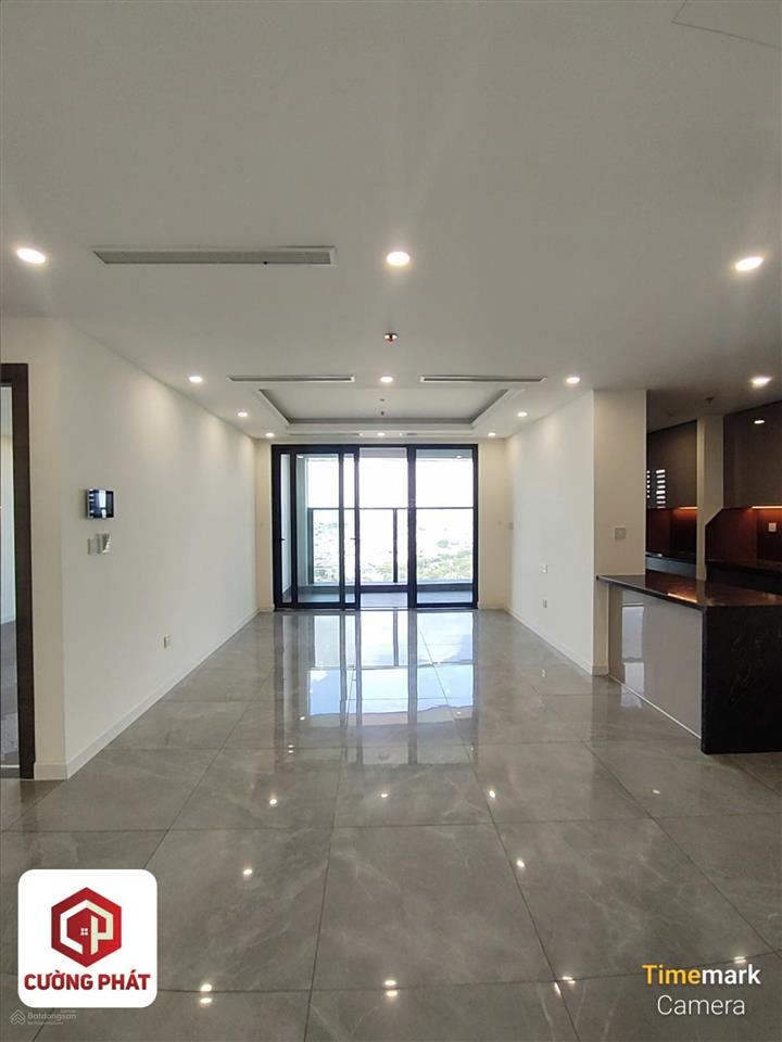 Cho thuê noble crystal riverside 2pn +1  129m2  giá 15tr/th miễn phí quản lí, tầng cao