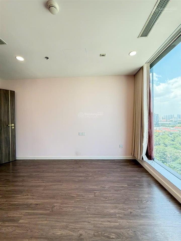 Cho thuê cc sunshine sky city, 131617 triệu vnd, 70m2, 2pn, 2wc rộng rãi view thoáng