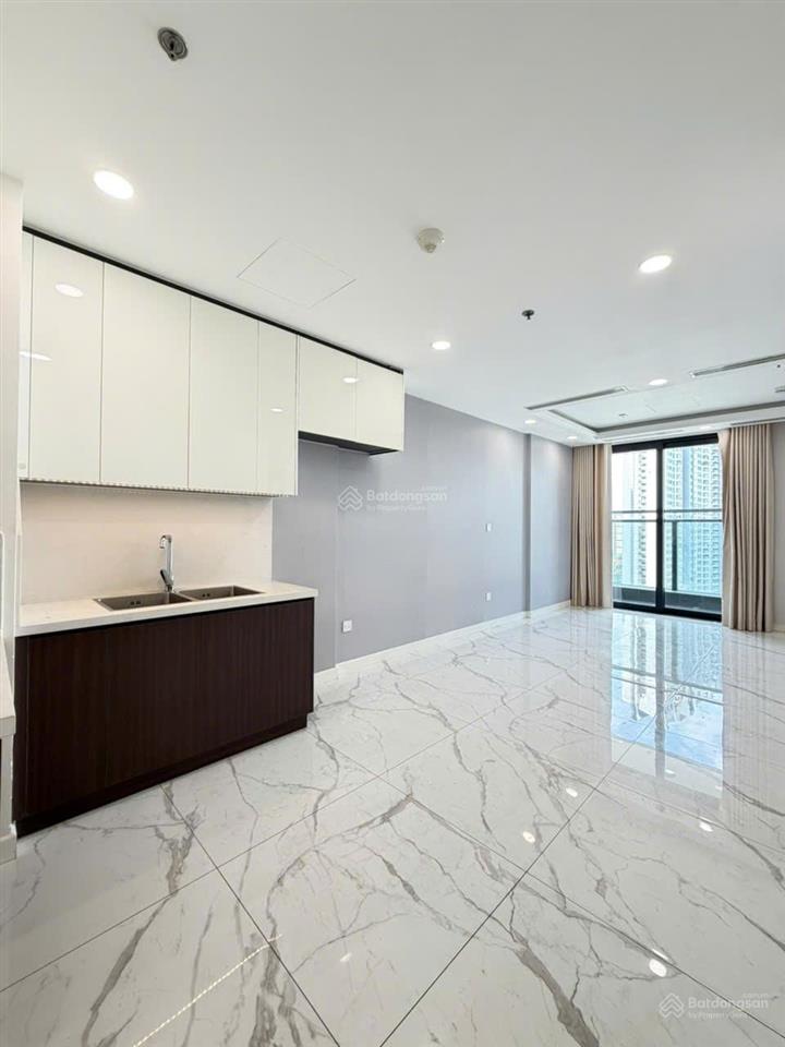Cho thuê cc sunshine sky city, 131617 triệu vnd, 70m2, 2pn, 2wc rộng rãi view thoáng