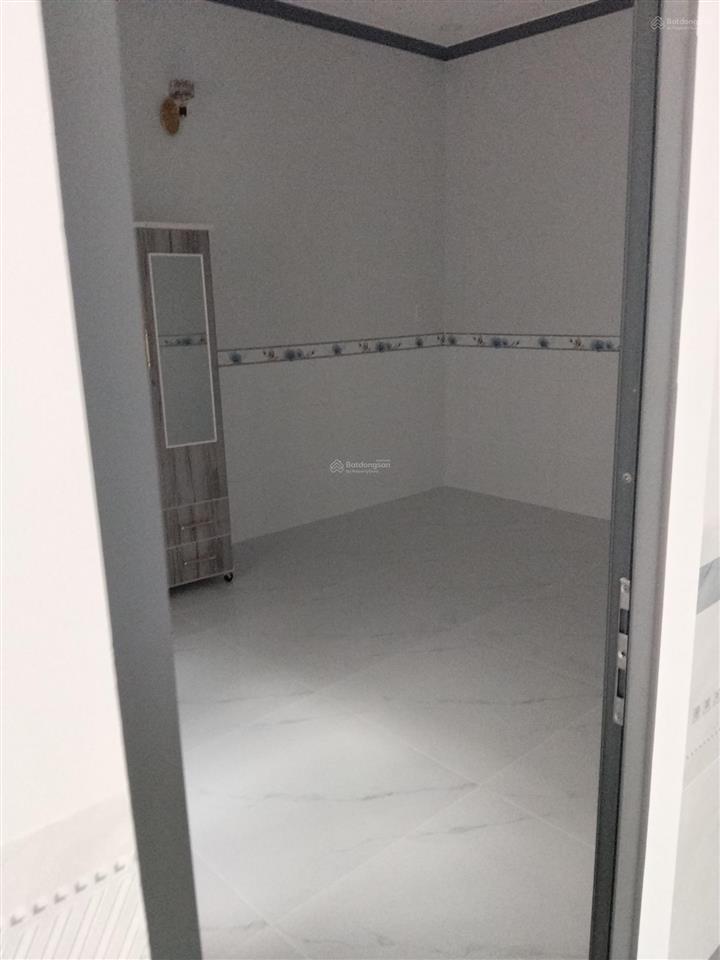 Anh chủ gửi bán nhà mặt tiền đường nhựa mỹ lộc  phước hậu 8m dt 137m2