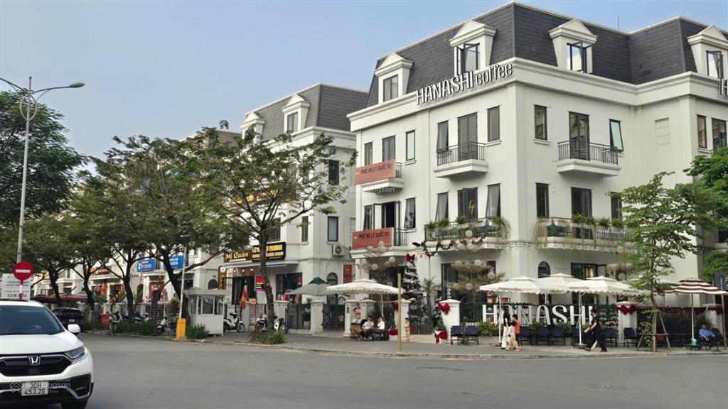 Giảm 10 tỷ  biệt thự dương nội solasta mansion. sổ đỏ vào tên trực tiếp cđt nam cường.