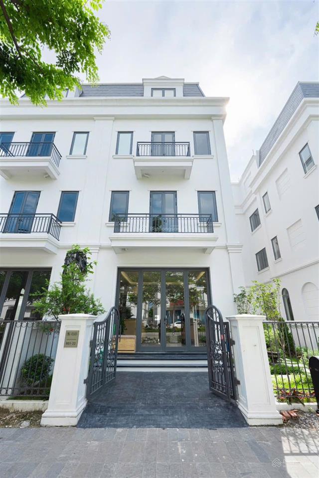 Giảm 10 tỷ  biệt thự dương nội solasta mansion. sổ đỏ vào tên trực tiếp cđt nam cường.