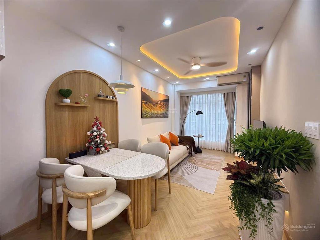 Cho thuê gấp căn hộ sky garden 3, nhà đẹp giá rẻ view sông 2pn 2wc giá 12tr/tháng.  0777 928 ***
